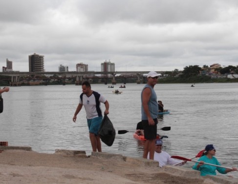 Cientes da import�ncia da preserva��o do Para�ba, grupo demonstrou conscientiza��o ambiental
