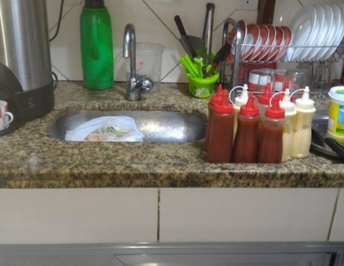 Vigilncia sanitria fecha padaria no Horto