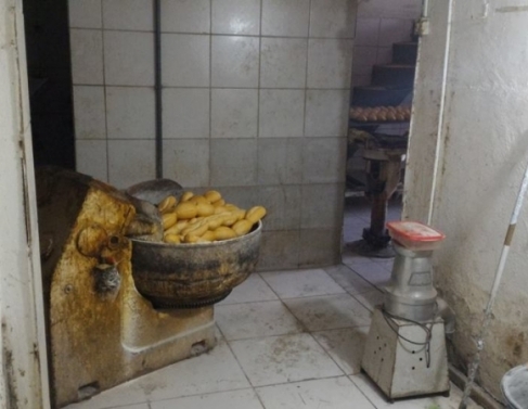 Vigilncia sanitria fecha padaria no Horto