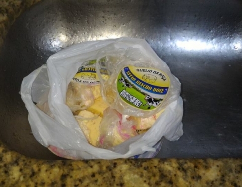 Vigilncia sanitria fecha padaria no Horto