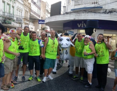 Vaca Valiosa percorreu rea central de Campos