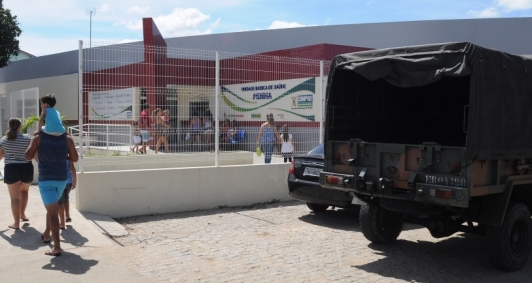 Exrcito em apoio  vacinao contra febre amarela