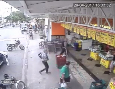 C�meras registraram a��o dos bandidos