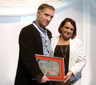Carla Machado concedeu medalha ao empresÃ¡rio em 2008