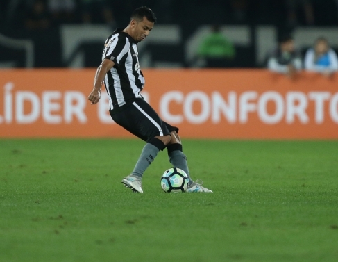 Botafogo 0 x 2 Avaí