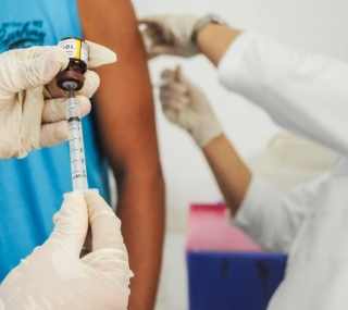 Vacina contra a febre amarela