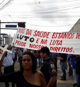 Servidores protestaram em Campos 