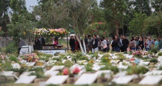Sepultamento aconteceu no Campo da Paz