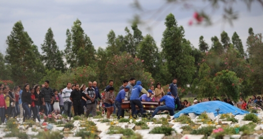 Sepultamento aconteceu no Campo da Paz