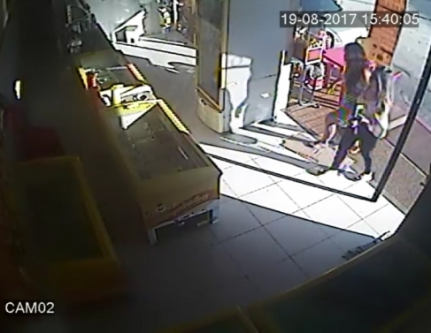 Ana Paula e Luana chegam  soverteria