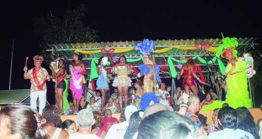 Banda Carmem Miranda