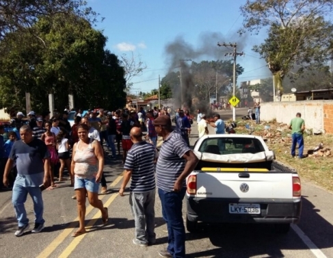 Protesto na localidade de Quilombo 