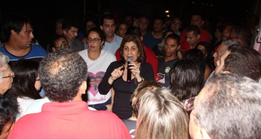 Rosinha discursa após derrota de Garotinho no TRE