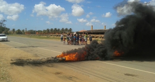 Protesto bloqueou RJ 216