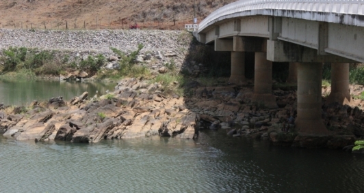 Rio Pomba baixou drasticamente