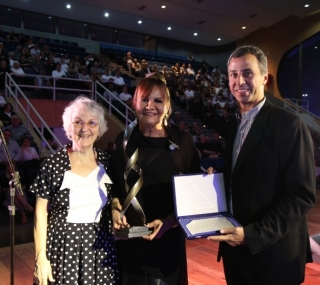 Em 2016, Vilma Arêas recebeu o troféu