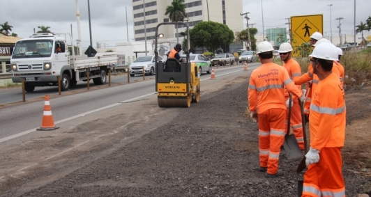 Obras na BR 101
