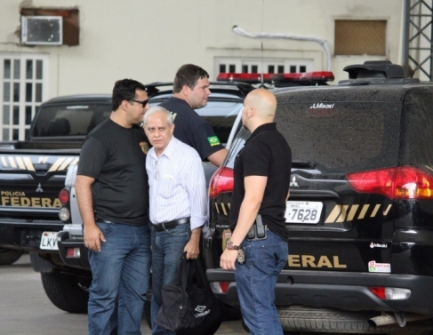 Ex-secretario de governo, Suledil Bernadino sendo preso