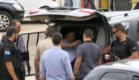 Garotinho continua preso em Bangu