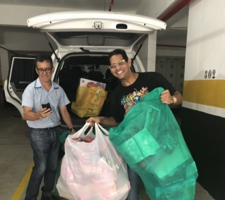 Fábio Abud arrecadou brinquedos