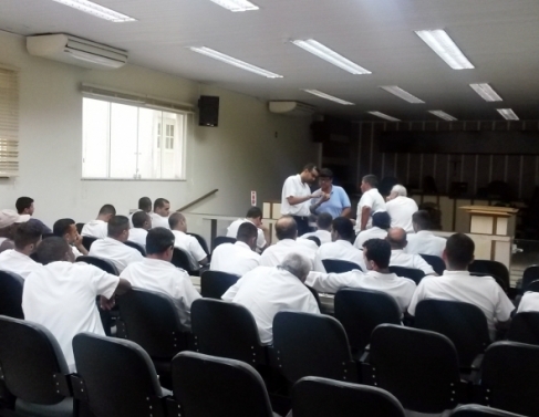 Funcionários foram recebidos na Câmara