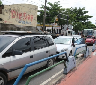 Semáforo com defeito 