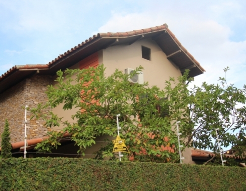 Cercas el�tricas s�o op��o contra criminosos