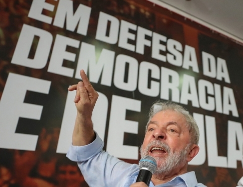 Lula diz ser vítima da justiça