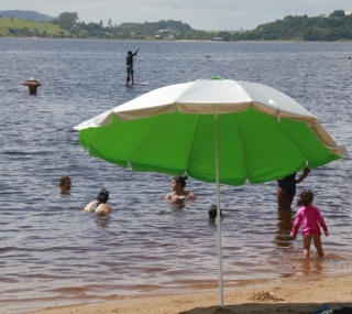 Ver&atilde;o em Lago de Cima