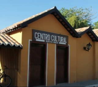Centro Cultural Narcisa Amália