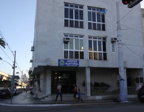 Eleitor com defici&ecirc;ncia tamb&eacute;m tem at&eacute; dia 9 para pedir transfer&ecirc;ncia de se&ccedil;&atilde;o