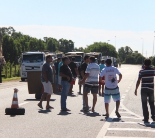Protesto de caminhoneiros em Campos