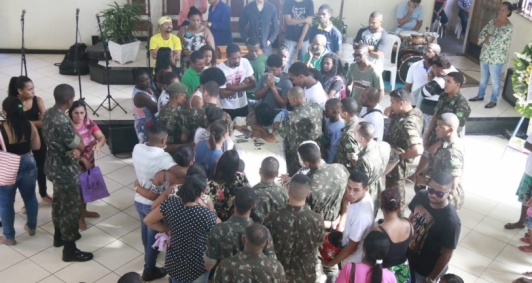 Velrio de Militar do Exercito morto a tiros 