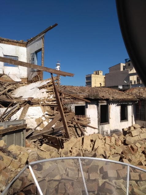 Desabamento do antigo Hotel Flvio