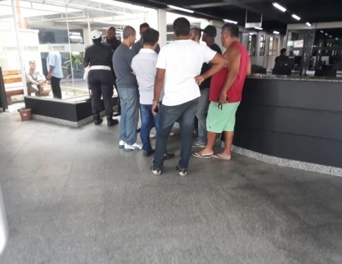 Taxistas se encaminharam a 134ª DP 