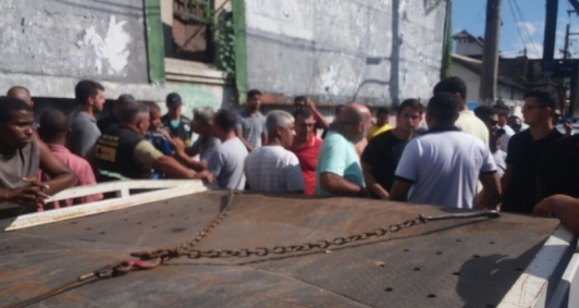 Fiscalizao do IMTT gerou tumulto nos taxistas