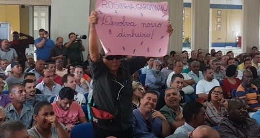Cmara vota contas de Rosinha
