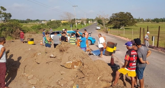 Acidente aconteceu na RJ 232