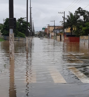 Alagamentos em Maca (Foto: Barra News)