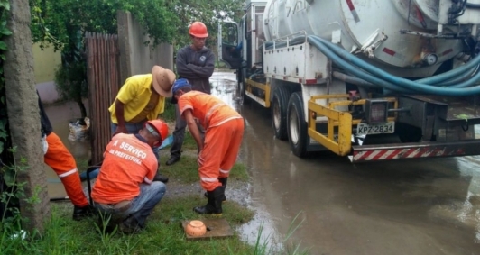 Alagamentos em Rio das Ostras (Foto: Secom)