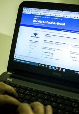 Brasília - Receita Federal libera o programa da Declaração do Imposto de Renda Pessoa Física 2016, ano-base 2015