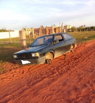 Carro foi encontrado na estrada de Iquipari, em SJB