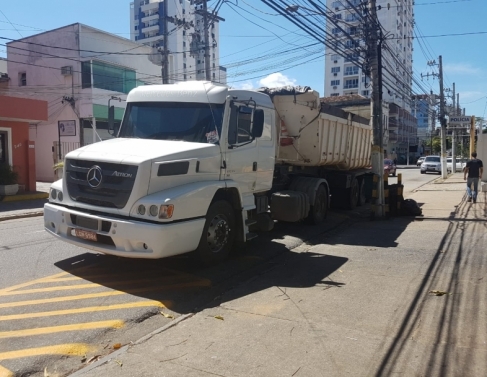 Ve�culo foi levado para a 134� DP