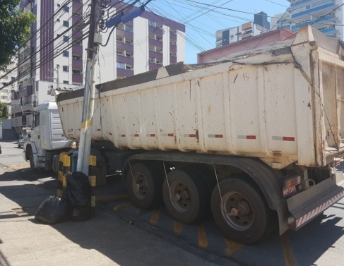 Ve�culo foi levado para a 134� DP