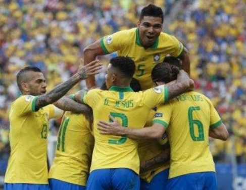 Brasil enfrenta Paraguai nesta quinta-feira 