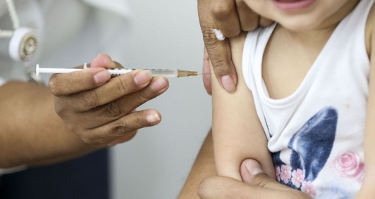 Vacina contra sarampo