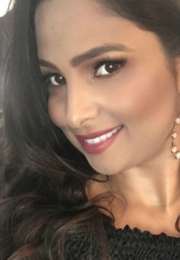 Nova secret&aacute;ria Pryscila Marins