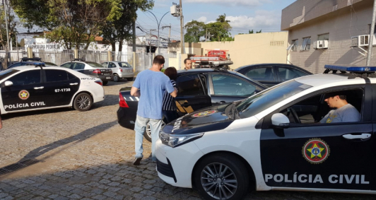 Aps exame, Linda Mara deixa IML