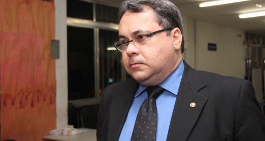 Promotor Marcelo Lessa, da 2&ordf; Promotoria de Tutela Coletiva, ser&aacute; respons&aacute;vel por analisar novos inqu&eacute;ritos