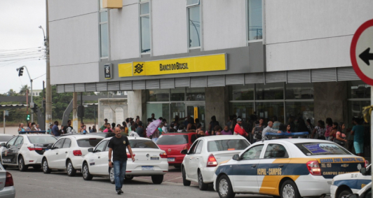 Bancos foram fiscalizados (Fotos: Genilson Pessanha)